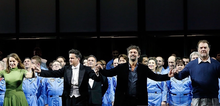 <> at Opera Bastille on December 8, 2015 in Paris, France.