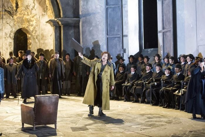 previa. otello t. real_page5_image5