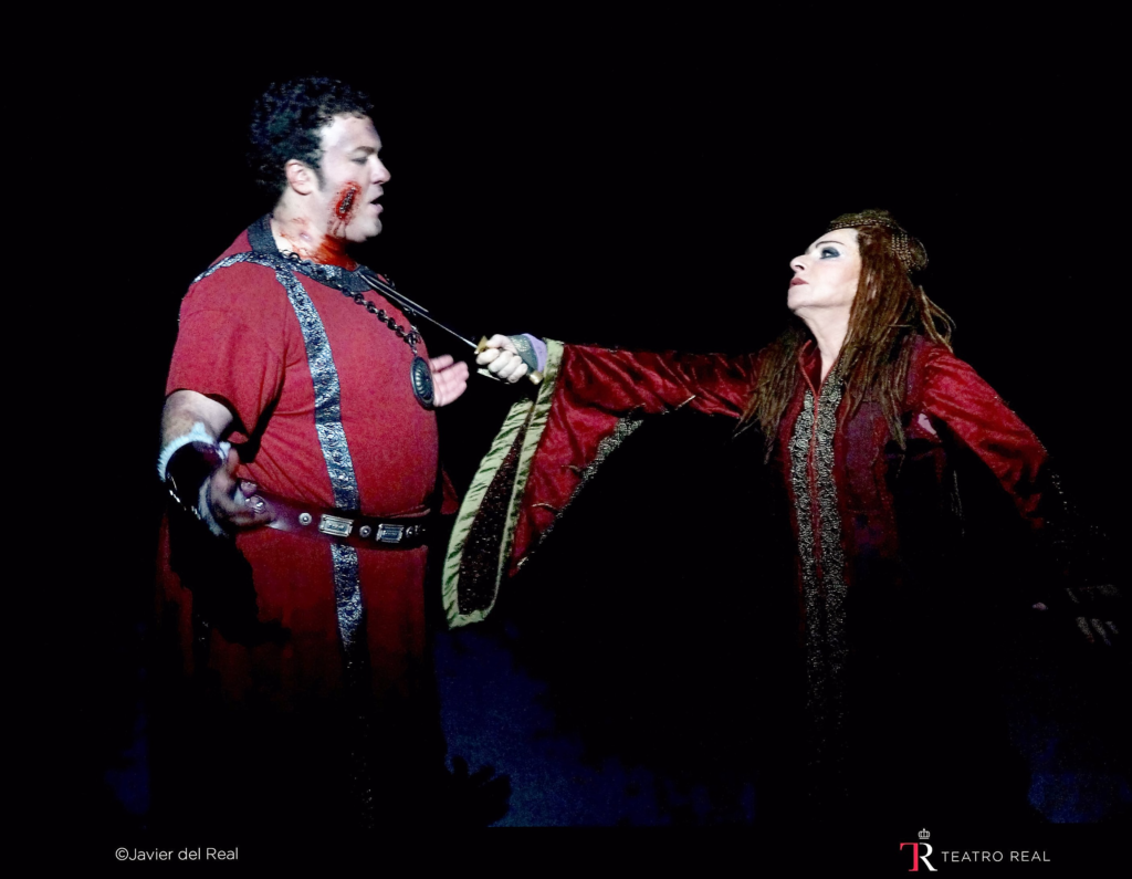 norma-t-real-m-devia