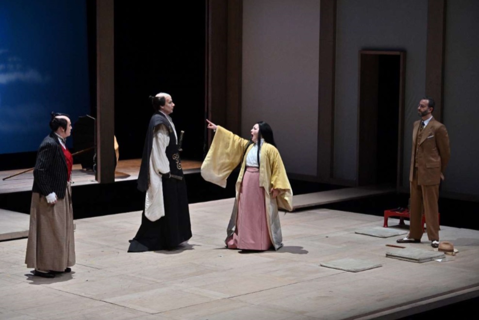 mada-butterfly-liceu