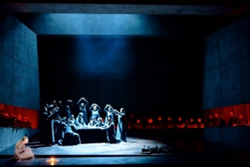 escena-il-trovatore-teatro-real
