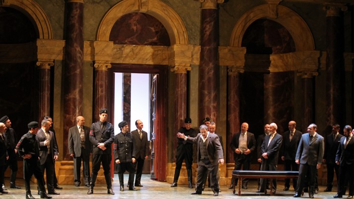 Escena-Rigoletto.-Teatro-Cervantes-de-Malaga