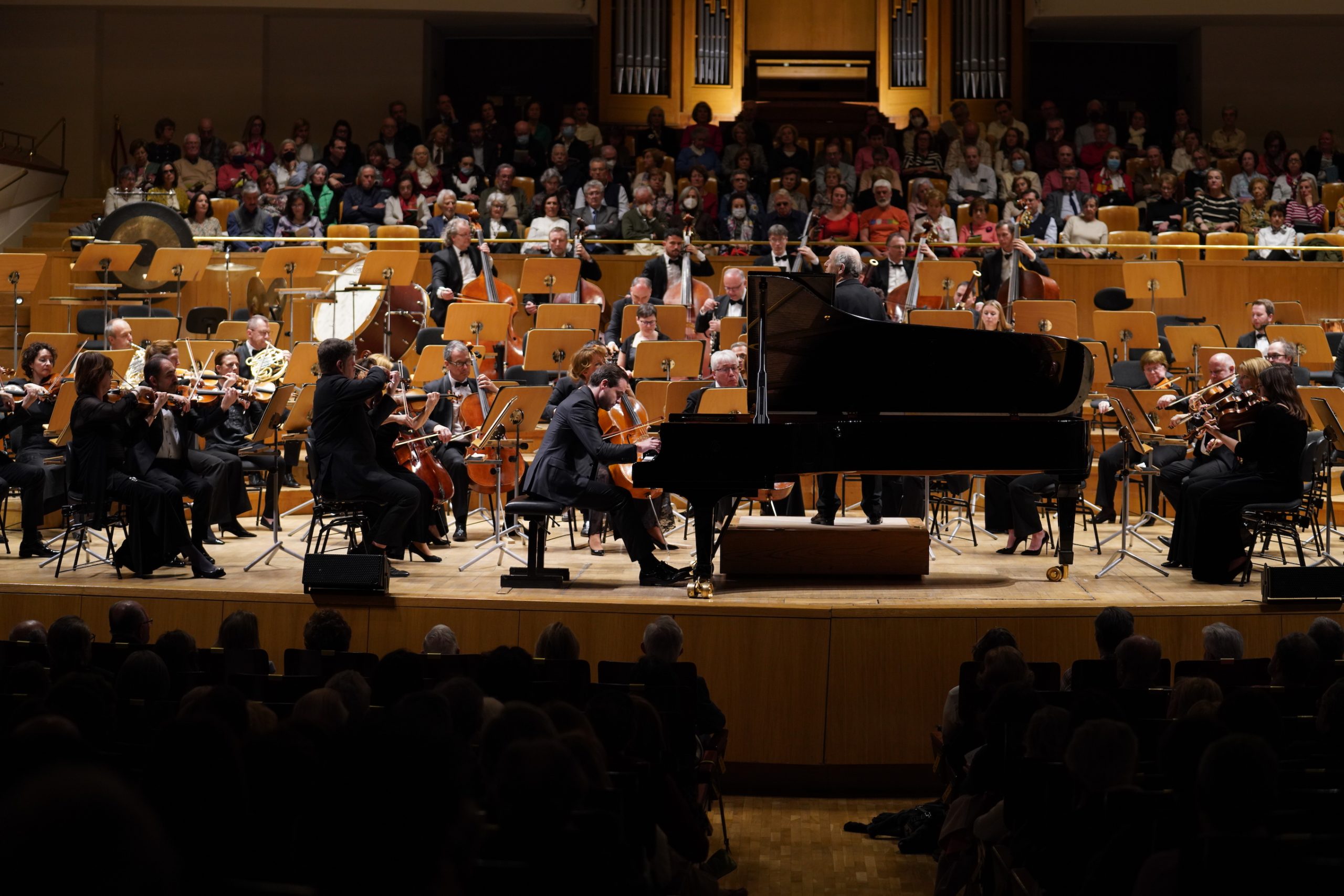 Piemontesi-Fischer-Orquesta-del-Festival-de-Budapest-en-Ibermusica-c-Budapest-Festival-Orchestra