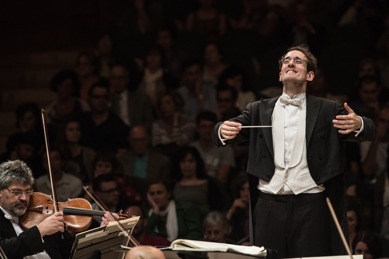 La Dresdner Philharmonie y Pablo González presentan un doble programa en Barcelona, Alicante y Madrid