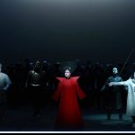 Escena-de-Turandot-por-Robert-Wilson-en-el-Teatro-Real
