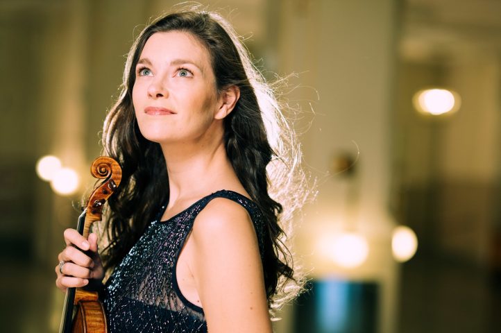 Janine Jansen llega a Alicante con la Camerata de Salzburgo