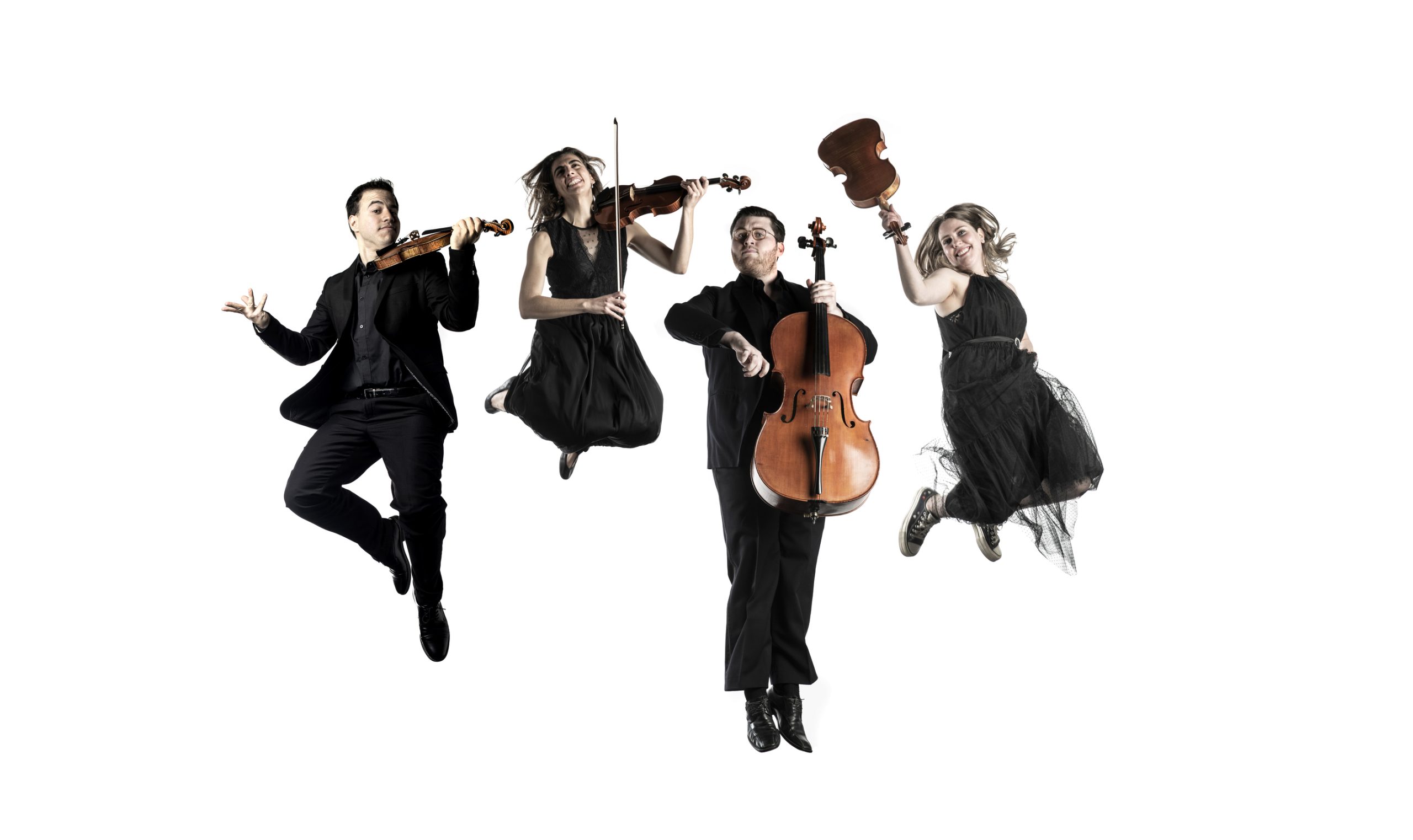 El Cuarteto Iberia ofrece Quijotadas en el salón del Ateneo de Madrid. Interpretarán la obra que la compositora estadounidense Gabriela Lena Frank ha dedicado a Don Quijote, así como otras de Anton Webern y Dmitri Shostakovich. El concierto tendrá lugar el domingo 17 de noviembre a las 19.30 h. en el Ateneo de Madrid.