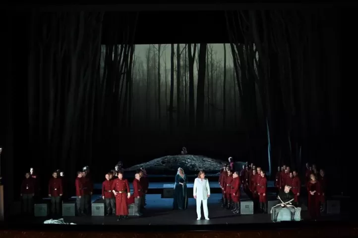 Lohengrin llega al Liceu el próximo 17 de marzo, con una nueva producción firmada por Katharina Wagner, descendiente directa del compositor. Con un reparto encabezado por Klaus Florian Vogt y Elisabeth Teige, Josep Pons se enfrenta a la dirección musical de una de las obras más aclamadas del mencionado autor alemán.