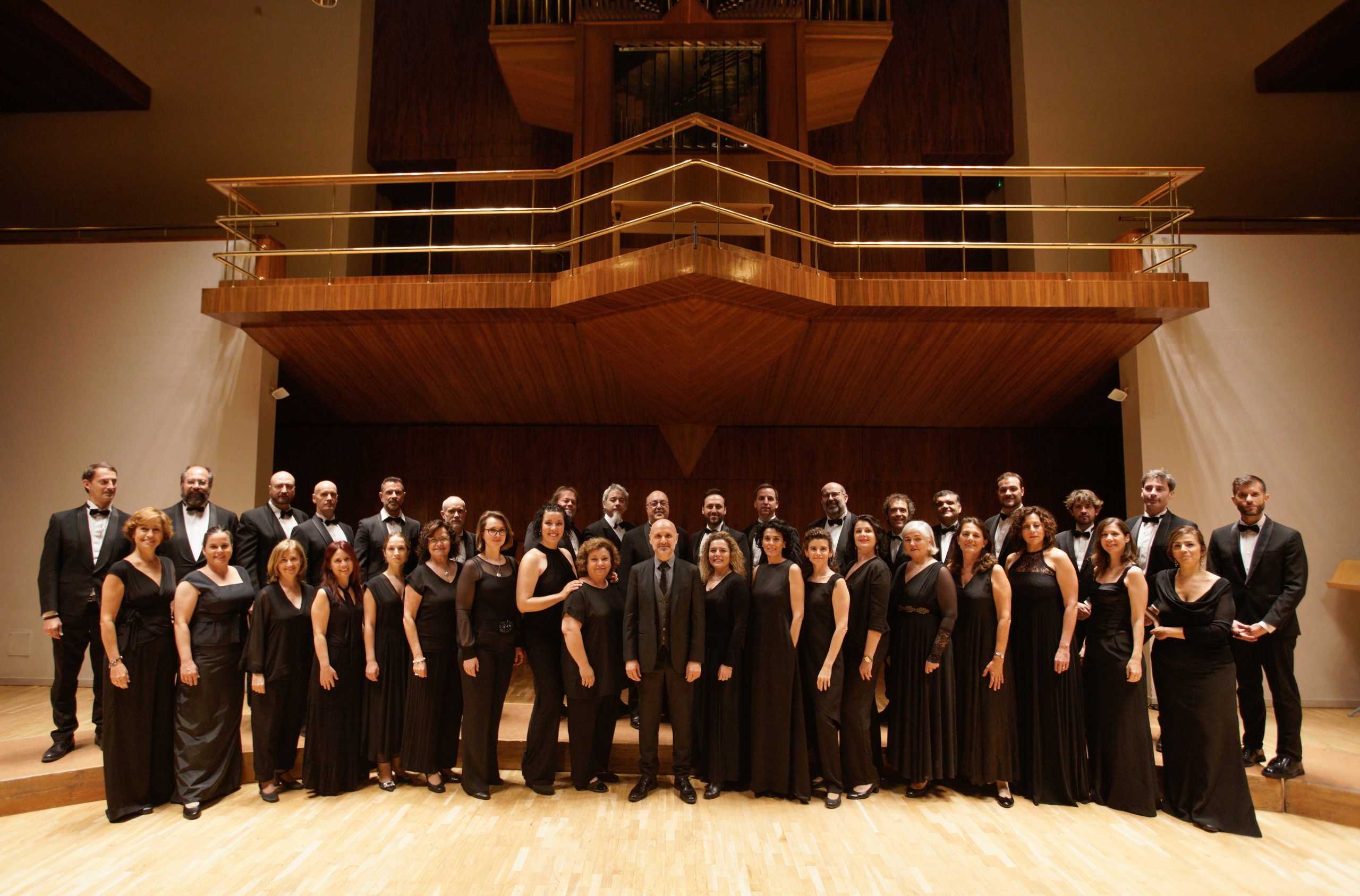 El Festival Internacional de Música Contemporánea de Madrid COMA’25, organizado por la Asociación Madrileña de Compositores AMCC, llega a su edición número XXVII con importantes novedades: se incorporan nuevas salas de prestigio: Auditorio Nacional y Museo de América; nuevas colaboraciones con orquestas y coros como OSUCM y ORCAM , exposiciones y más sorpresas. 