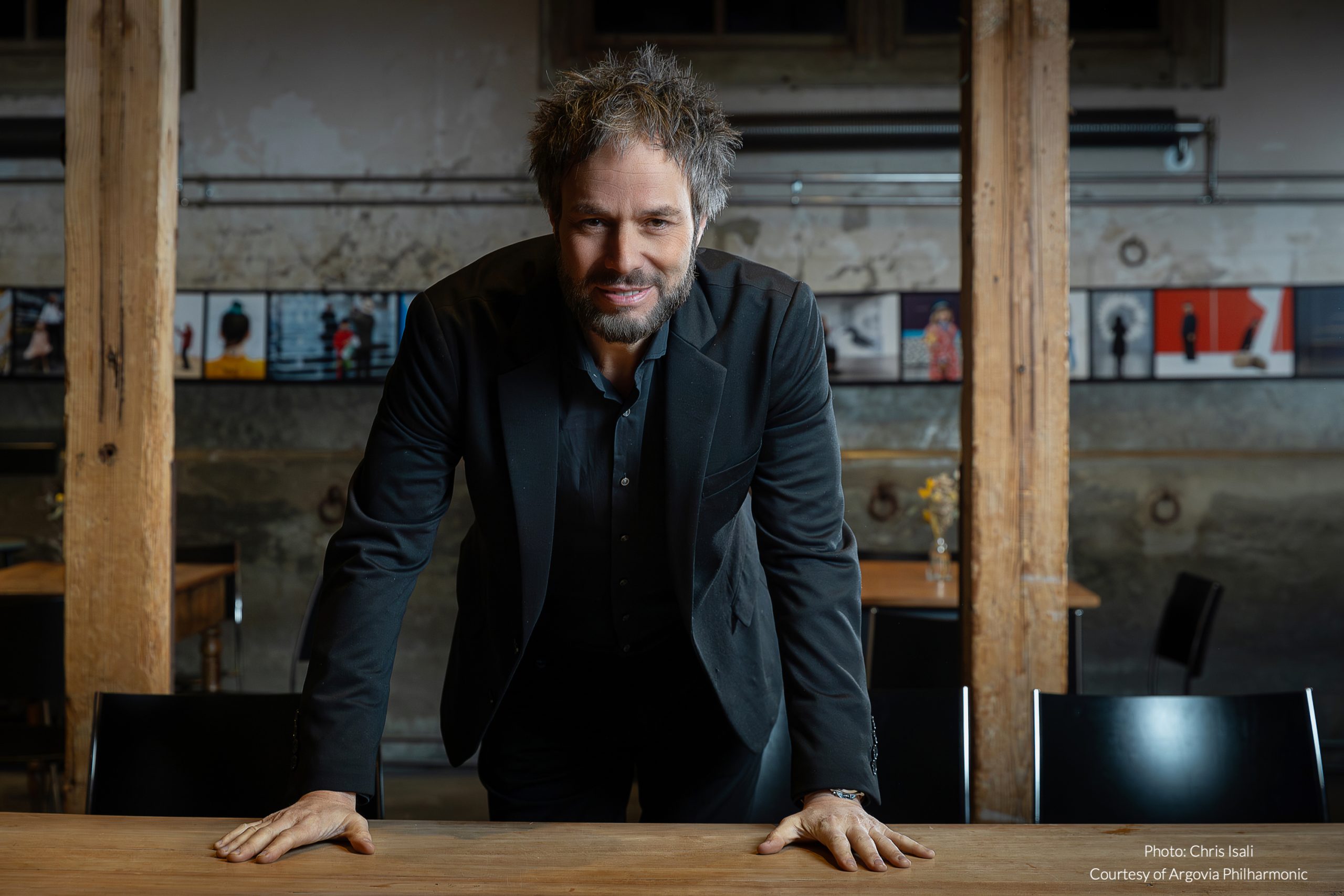 El miércoles 17 de diciembre ADDA Simfònica Alicante y su director titular, Josep Vicent, actuarán en el Concierto Extraordinario de Navidad del ciclo ‘BCN Clàssics’ en el Palau de la Música Catalana. La formación levantina regresará al emblemático auditorio barcelonés con un programa centrado en la música de Tchaikovsky y Khachaturian, tras sus aplaudidas visitas de 2023 y 2024.