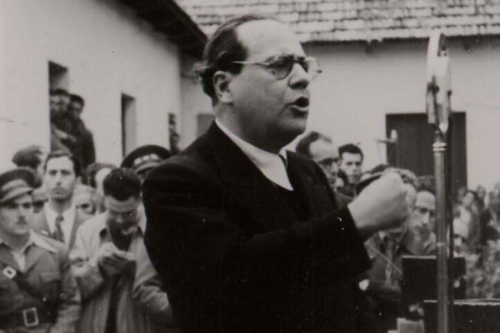 El Teatro Pérez Galdós de Las Palmas de Gran Canaria ha anunciado el estreno de una ópera sobre Juan Negrín, quien fuera Presidente del Gobierno de la Segunda República. Con música y libreto de Gonzalo Díaz Yerro, la oba busca trazar una biografía a través de diferentes escenas que narran su trayectoria personal y política.