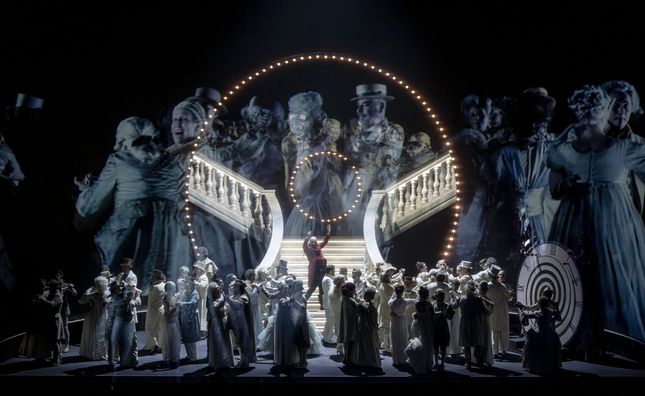 Faust en Les Arts, ceremonia de confusión Faust de Gounod. Iván Ayón-Rivas (Faust), Alex Esposito (Méphistophélès), Ruth Iniesta (Marguerite), Florian Sempey (Valentín), Bryan Sala (Wagner), Ekaterine Buachidze (Siebel), Gemma Coma-Alabert (Marthe), Cor de la Generalitat Valenciana, Orquestra de la Comunitat Valenciana. Dirección musical: Lorenzo Viotti. Dirección de escena: Johannes Erath. Palau de Les Arts. Valencia, 5 de octubre de 2025