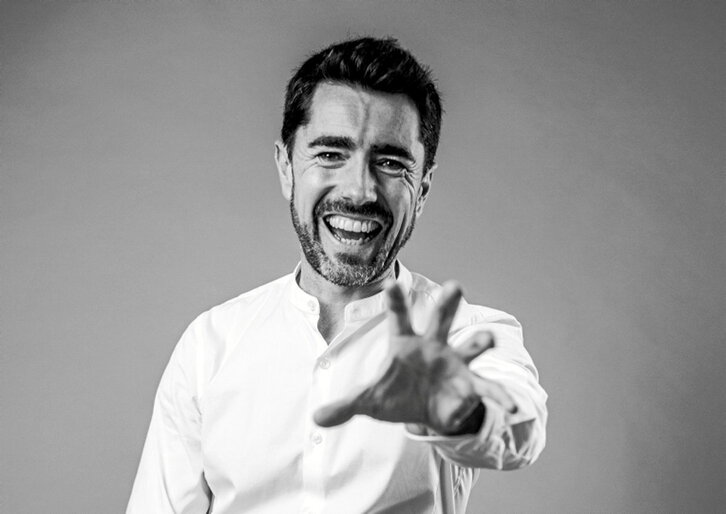 La forza del destino de Verdi inaugura la temporada 2025/26 de ABAO Bilbao Opera el próximo 25 de octubre. El Euskalduna de la ciudad vasca recibe la célebre ópera del compositor de Busetto, con una producción de Ignacio García, que traslada la acción a la Guerra Civil española. En el foso, Lorenzo Passerini vuelve a Bilbao, dirigiendo un reparto encabezado por las voces de Carmen Solís, Angelo Villari, Ketevan Kemmozlde y Juan Jesús Rodríguez. Esta producción supone el debut de Esteban Urzelai al frente del Coro de la Ópera de Bilbao. 