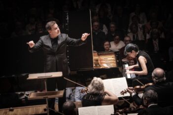 Crítica, Orquesta de Valencia