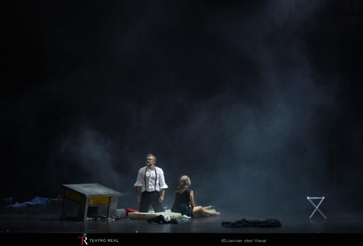 Érase una vez...El poeta de El mandarín maravilloso de Bartók que estos días se ofrece en el Teatro Real inicia el prólogo con las palabras “Erase una vez”.