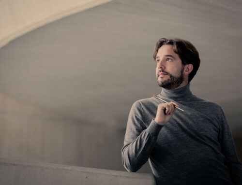 Jaume Santonja debuta en el ciclo sinfónico de la OCNE con obras de María de Pablos y Camille Saint-Saëns