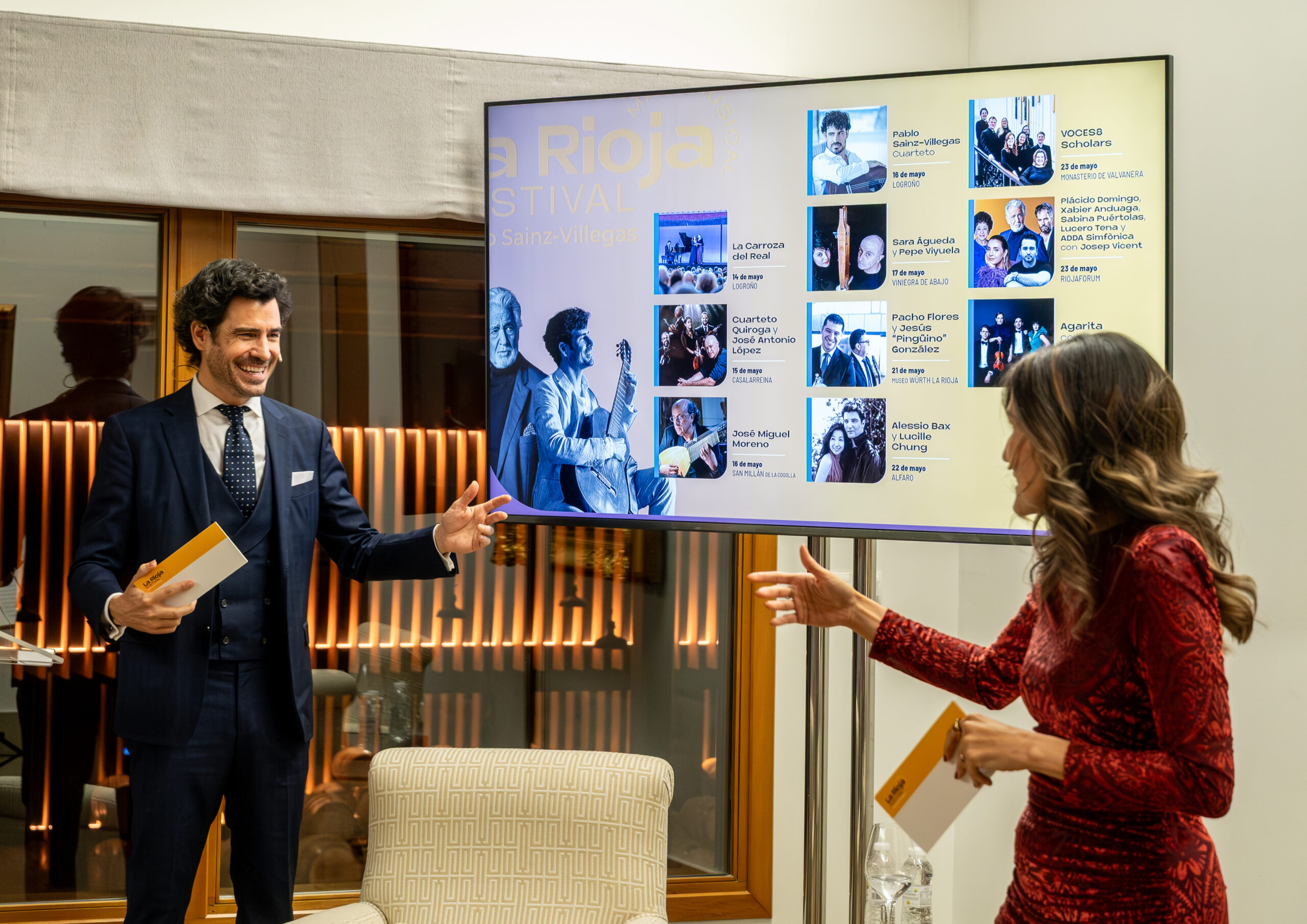 La Rioja Festival ha presentado su quinta edición ‘Crisol’ el pasado miércoles día 28 de enero. Esta nueva edición presentará 10 conciertos de primer nivel nacional e internacional del 14 al 24 de mayo con nombres de la talla de Plácido Domingo junto a Xabier Anduaga, Sabina Puértolas,, ADDA Simfònica con Josep Vicent, Cuarteto Quiroga o Pablo Sainz-Villegas. Por su parte, Andrea Casarrubios, primera compositora española nominada a un Grammy en música clásica, será la compositora en residencia.