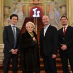 El 63º Concurso Internacional de Canto Tenor Viñas inicia su edición más ambiciosa hoy, 10 de enero, con un acto inaugural en el Saló de Cent y un crecimiento histórico en número de inscritos. Con 712 candidaturas de 64 países, nuevas categorías como la dedicada al Oratorio-Lied, un trofeo inédito y un jurado de máximo nivel internacional, el certamen consolida su papel como uno de los grandes referentes del canto lírico.