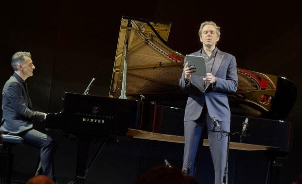 Benjamin Bernheim y el Arte de la Claridad Obras de Charles Gounod, Reynaldo Hahn, Ernest Chausson, Hector Berlioz, Henri Duparc, Federico Mompou, Joaquín Turina y Ginastera. Benjamin Bernheim, tenor y Borja Mariño, piano. Ciclo de lied del CNDM. Teatro de la Zarzuela. Madrid, 26 de enero de 2026.