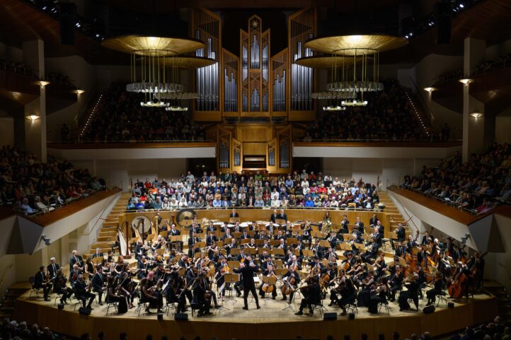 Anillo sin palabras, pero con incidentes, en el Auditorio NacionalEl anillo sin palabras de Wagner con adaptación de Maazel. musicAeterna. Teodor Currentzis, director. Ciclo La Filarmónica. Auditorio Nacional. Madrid, 7 de febrero de 2026. 