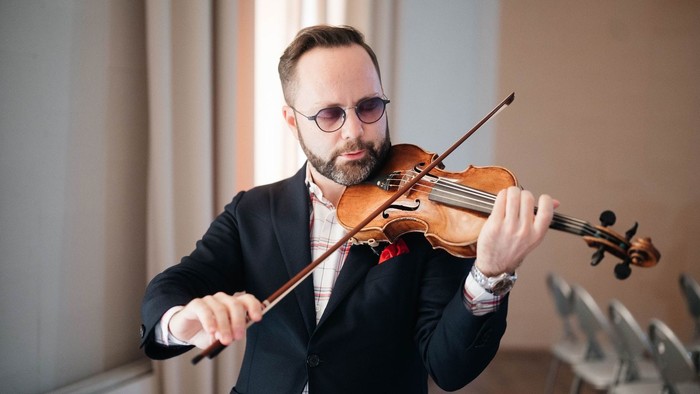 Anillo sin palabras, pero con incidentes, en el Auditorio NacionalEl anillo sin palabras de Wagner con adaptación de Maazel. musicAeterna. Teodor Currentzis, director. Ciclo La Filarmónica. Auditorio Nacional. Madrid, 7 de febrero de 2026. 