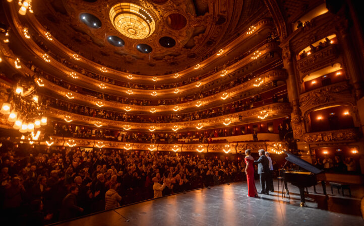 Nadine Sierra y Ludovic Tézier, juntos, en el Liceu Obras de Mozart, Offenbach, Puccini, Berliioz, Gounod, Rossini, Charpentier, Verdi, Donizetti, Bellini y Massenet. Nadine Sierra y Ludovic Tézier. Veronique Werkle, piano. Gran Teatre del Liceu de Barcelona, 18/02/2026.