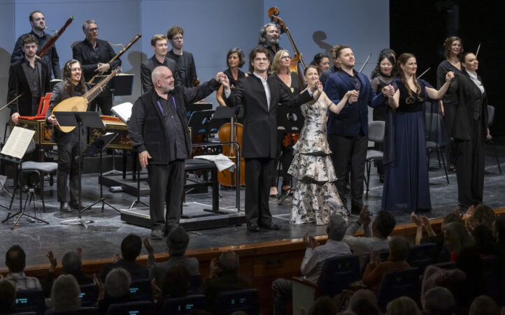 Si Trump fuera Orlando…ORLANDO, ópera en tres actos, con libreto anónimo, basado en L’Orlando, ovvero La gelosa pazzia, de Carlo Sigismondo Capece, y en el poema épico Orlando furioso, de Ludovico Ariosto. Reparto: Aude Extrémo (Orlando), Ana Maria Labin (Angelica), Yuriy Mynenko (Medoro), Alina Wunderlin (Dorinda), Edward Jowle (Zoroastro). Les Musiciens du Louvre. Direc­ción musical: Marc Minkowski. Lugar: València, Palau de les Arts (Sala Principal). Fecha: domingo, 22 marzo 2026.