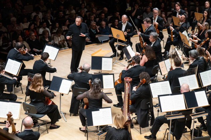 Argerich y Orchestra della Svizzera Italiana en Ibermúsica con Charles DutoitObras de Ravel, Beethoven y Mendelssohn. Orchestra della Svizzera Italiana. Martha Argerich, piano y Charles Dutoit, dirección. Ciclo Ibermúsica. Auditorio Nacional. Madrid, 18 de marzo de 2026.
