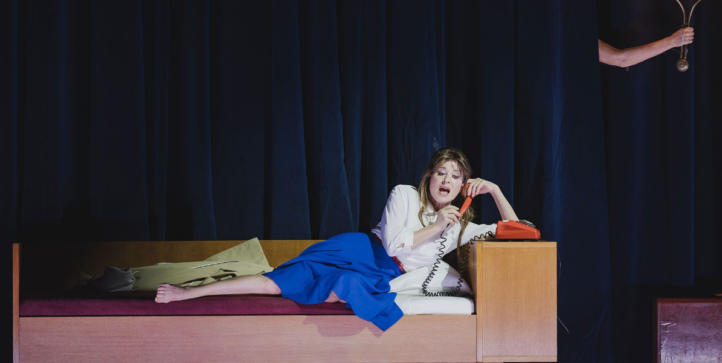 Crítica: “El castillo de Barbazul” y “La voix humaine” en Florencia, con polémico final