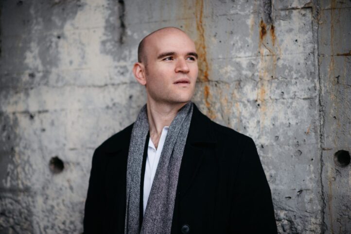 Michael Fabiano debuta en el rol de Otello en la puesta en escena del título de Verdi en el Teatro Pérez Galdós de Las Palmas de Gran Canaria. El tenor norteamericano canta por primera vez el emblemático papel que en los próximos meses también llevará al Théâtre du Capitole en Toulouse, al Teatro Colón de Buenos Aires en su debut en Sudamérica y a la Metropolitan Opera de Nueva York.