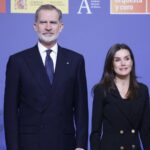 La Orquesta Sinfónica y Coro RTVE interpreta este viernes, 6 de marzo, el Requiem de Guerra de Britten, en homenaje a las víctimas el Terrorismo. Carlos Miguel Prieto dirige esta monumental obra, que contará con las voces solistas de Miren Urbieta-Vega, Moisés Marín y Sebastià Peris. El concierto será emitido en directo por La 2 y contará con la presencia de SS.MM. los Reyes.