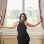 La soprano catalana Sara Bllanch afronta su primer gran papel protagonista como Mélisabnde en el Teatro alla Scala de Milán. Este rol es considerado como uno de los más destacados del repertorio francés, presentándose en la ciudad italiana con una nueva producción de Pelléas et Mélisande firmada por Romeo Castellucci, figura clave de la escena contemporánea.