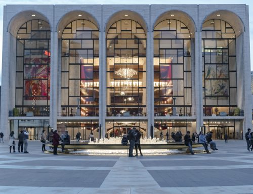 El Met vende su alma o, al menos, lo intenta