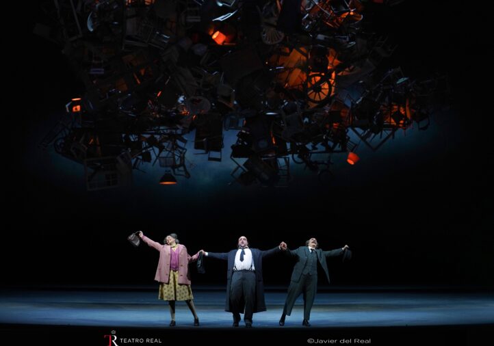 Comentarios en prensa: La novia vendida de Smetana, en el Teatro RealLa novia vendida, de Bedrich Smetana. Manel Esteve, María Rey-Joly, Sveltana Aksenova, Pavel Černoch, Toni Marsol, Monica Bacelli, Mikeldi Atxalandabaso, Günther Groissböck... Dirección de escena: Laurent Pelly. Dirección Musical: Gustavo Gimeno. Orquesta y Coro Titulares del Teatro Real. Madrid, 14 de abril. 