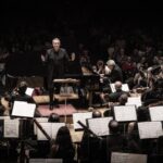 La Orquestra de València debuta este jueves en la Sala Dorada del Musikverein de Viena bajo la dirección de Alexander Liebreich, junto al dúo Silver-Garburg dentro del ciclo Jeunesse-Musikerleben. Se trata de su octava salida internacional desde 1950 y su debut en el emblemático auditorio vienés.