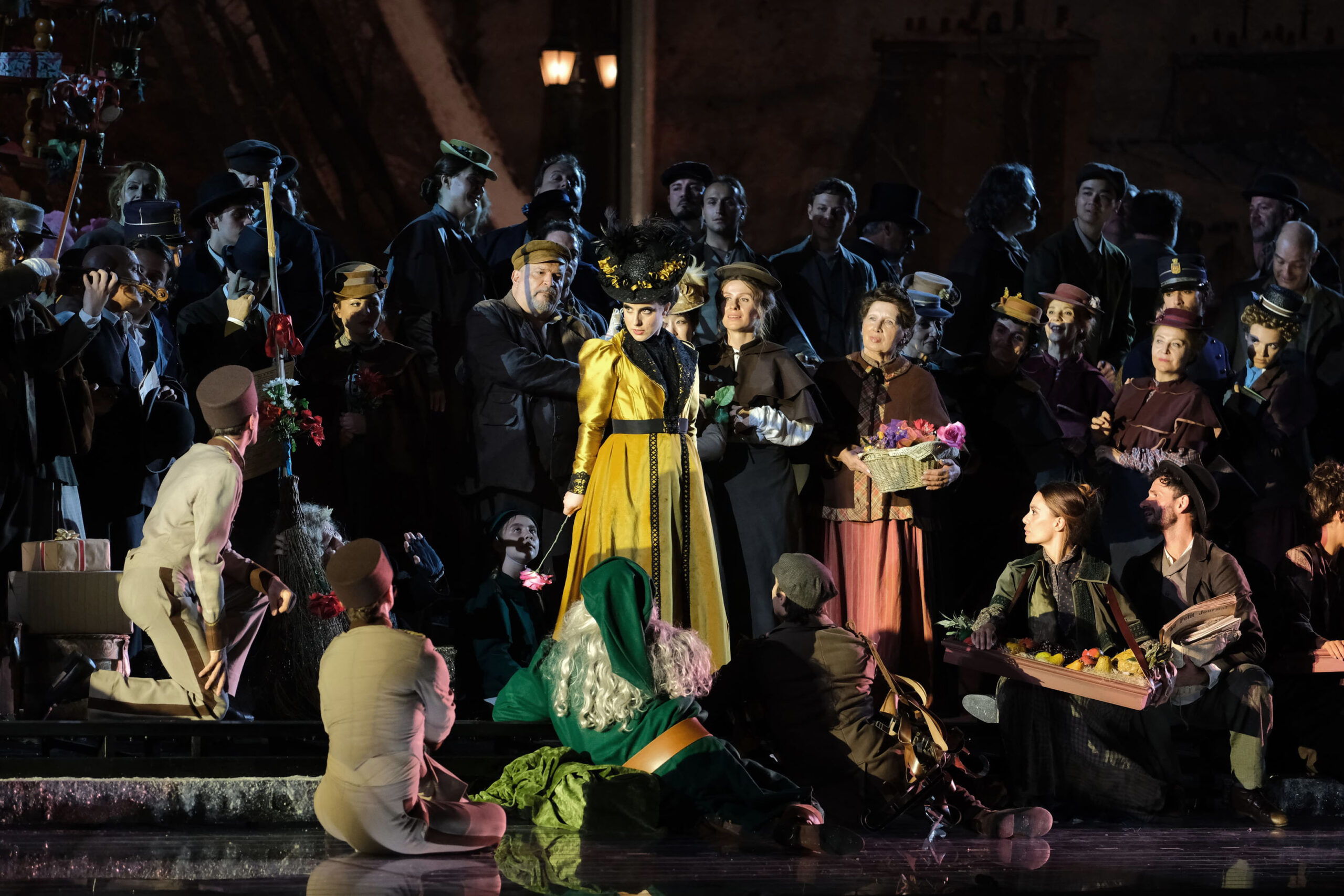 La Bohème, la célebre ópera de Puccini entra en la programación de cine de Versión Digital con una ambiciosa puesta en escena, y un reparto internacional de primer nivel con Juliana Grigoryan y Vittorio Grigòlo. La emisión tendrá lugar el próximo jueves, 21 de mayo, en más de una cincuentena de salas de nuestro país.