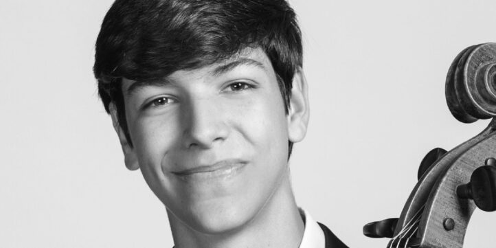Álvaro Lozano, la sonrisa del violoncheloEl joven músico malagueño, llega triunfador a la final del Premio Reina Elizabeth