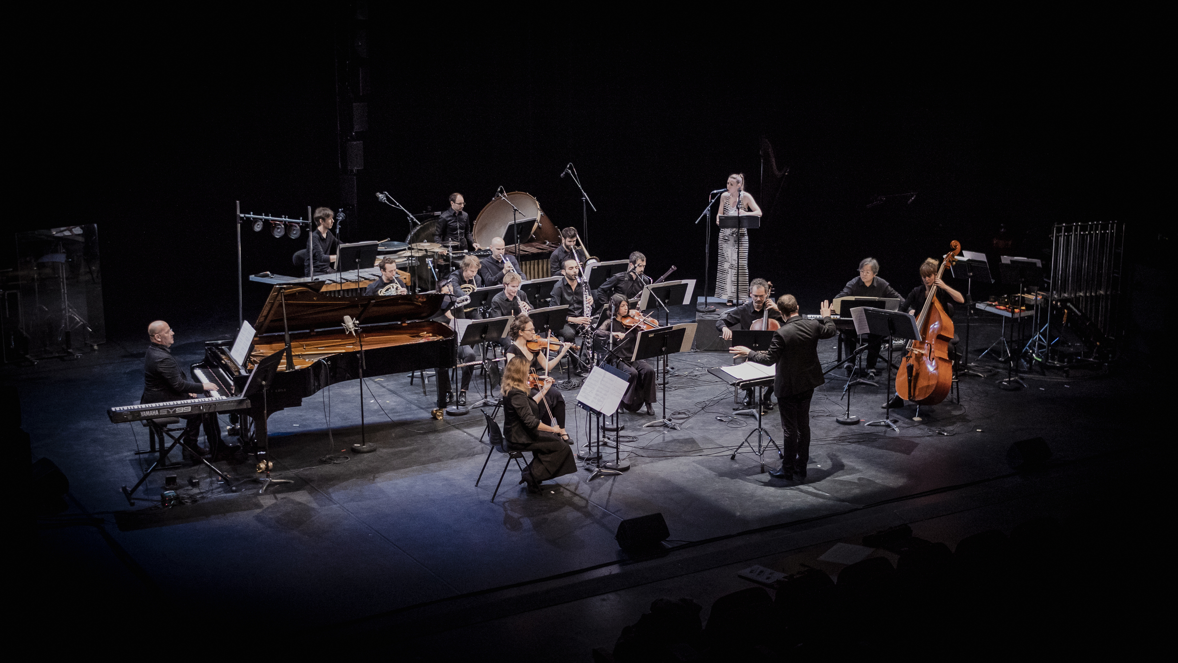 La vanguardia sonora llega al ciclo Series 20/21 del CNDM con el Ensemble L’Itinéraire, en coproducción con la Casa de Velázquez. Este programa incluye obras de Fernando Fiszbein, Noriko Baba, Georg Friedrich Haas, José Manuel López López y un estreno absoluto de Brendan Champeaux. La cita tendrá lugar el lunes 18 de mayo, a las 20:00 horas, en la Sala de Cámara del Auditorio Nacional de Música (entrada libre).