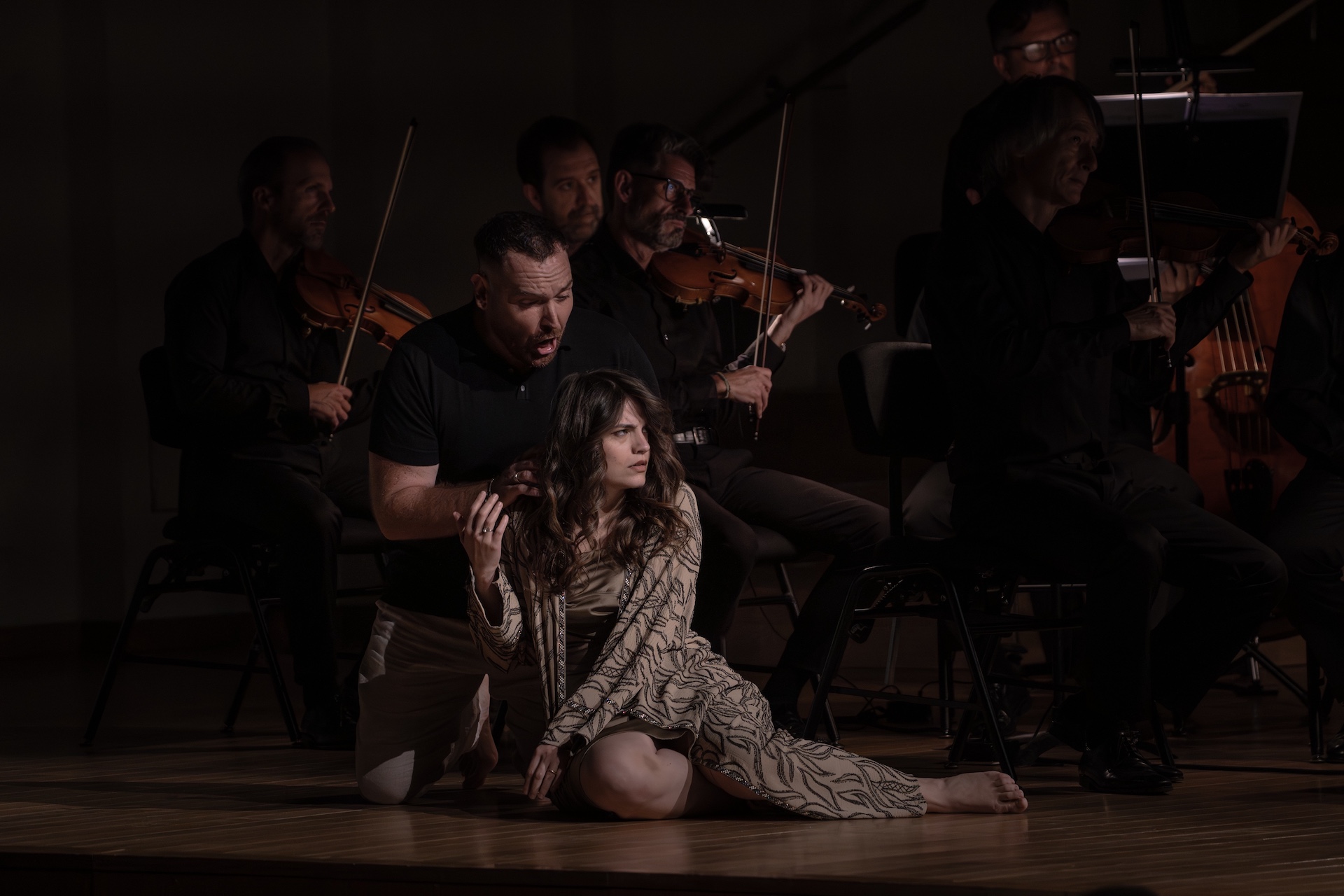 Mal asunto este ‘Don Giovanni’DON GIOVANNI. “Dramma giocoso” en dos actos. Libreto de Lorenzo Da Ponte. Música de Wolfgang Amadeus Mozart. Reparto: Thomas Chenhall (Don Giovanni), Marco Saccardin (Leporello), Francesca Pia Vitale (Donna Anna), Marco Ciaponi (Don Ottavio), Arianna Vendittelli (Donna Elvira), Juliette Mey (Zerlina), Louis Morvan (Masetto; Il Commendatore). Dirección de escena: Benoît De Leersnyder. Coro de la Comunidad de Madrid (Javier Carmena, director). Orquestra de València. Dirección musical: Francesco Corti. Lugar: Lugar: Palau de la Música. Entrada: 1.500 espectadores. Fecha: Viernes, 12 junio 2026 (se repite el 14 de junio).