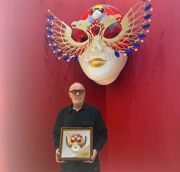 Giancarlo del Monaco con premio ruso