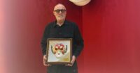Giancarlo del Monaco con premio ruso