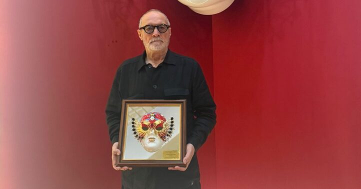 Giancarlo del Monaco con premio ruso