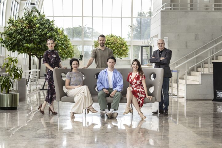El Palau de la Música de València presenta, en versión semiescenificada, Don Giovanni, de Mozart. Bajo la dirección de Francesco Corti, será interpretada por la Orquesta de València, el Coro de la Comunidad de Madrid y un brillante reparto vocal. Estos conciertos tendrán lugar en la Sala Iturbi valenciana en la tarde de hoy, jueves 12 de junio, y el domingo 14.