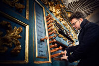 El Órgano de Turull y Capella de Ministrers, dirigida por Carles Magraner, protagonizan el inicio del XV Early Music Morella. El organista Jorge García Martín ofrecerá el programa Facultad Orgánica, un diálogo entre la retórica barroca italiana y la mística organística del Siglo de Oro español, mientras que la formación valenciana brindará un concierto a la luz de las velas con El Conqueridor, un homenaje al rey Jaume I en el 750 aniversario de su muerte.
