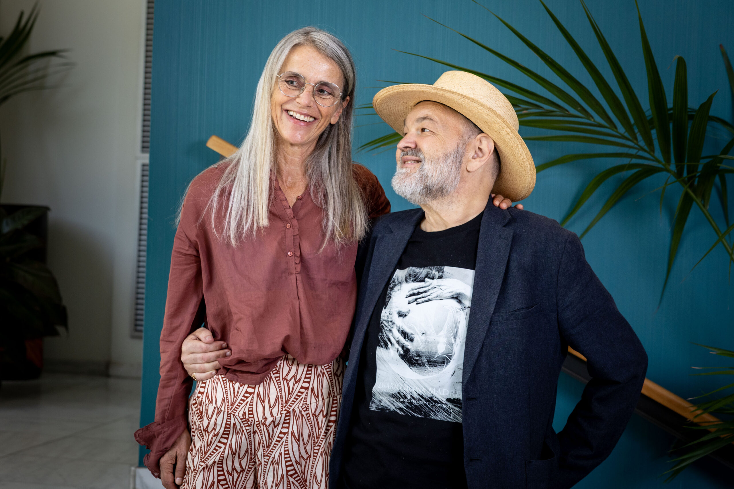 El Festival Perelada presenta Diario di una madre, un ciclo lírico compuesto por Alberto García Demestres sobre el vínculo entre madre e hija. Sabina Puértolas y Rubén Fernández Aguirre interpretarán un recorrido de catorce canciones y dos interludios pianísticos que abarca las distintas etapas de la relación maternofilial.