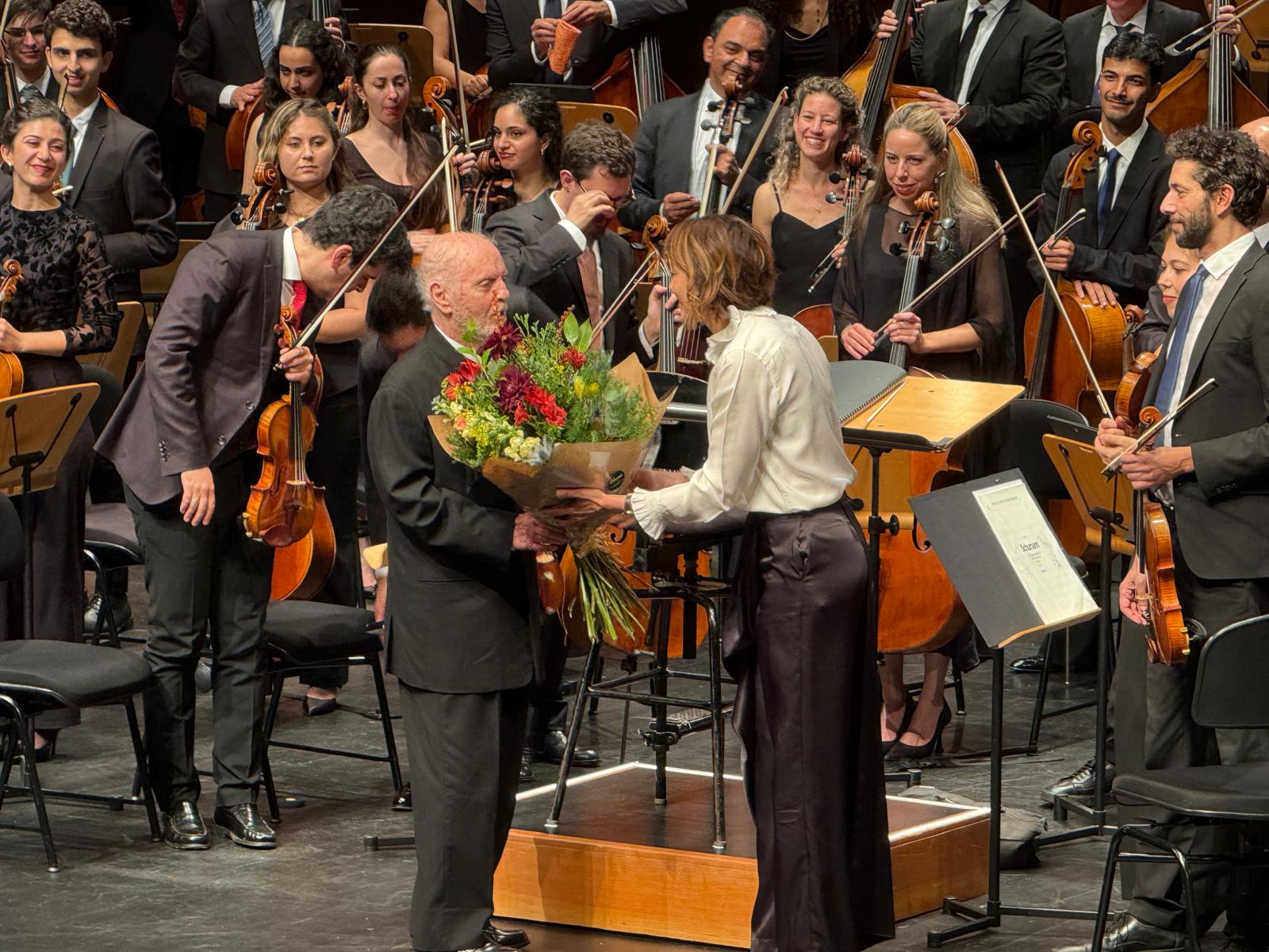 Barenboim Escorial flores con Alondra