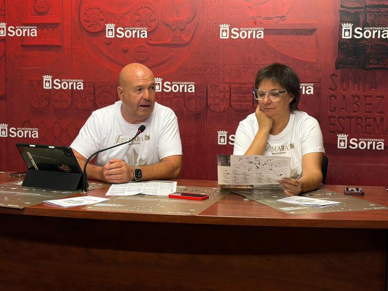 El XXI Maratón Musical Soriano bate récord de participación con 26 agrupaciones, 256 músicos y 15 conciertos por toda la ciudad. Este sábado 12 de septiembre, la ciudad castellana volverá a vivir “el día más musical del año” con cerca de una treintena de propuestas, más de doce horas de música y un concierto final de ‘2PianoS’ en la Plaza Mayor.