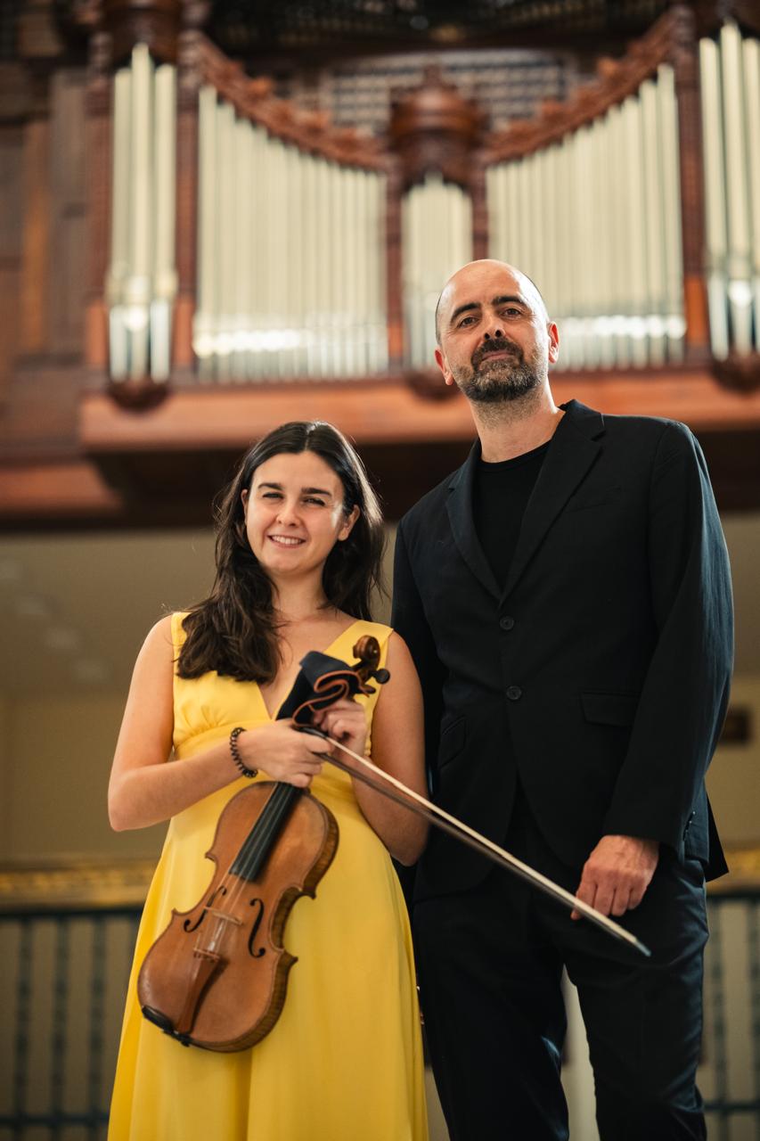 Marcos incomparables en el corazón de Bogotá para las Cuatro estaciones y BiberXV FESTIVAL INTERNACIONAL DE MÚSICA SACRA DE BOGOTÁ. “El año litúrgico en las estaciones”. “Meditaciones barrocas”. Obras de Vivaldi (Las cuatro estaciones), Bach, Pisendel, Kuhnau y Biber. Intérpretes: Miriam Hontana (violín), Daniel Oyarzabal (órgano) Lugares: Bogotá (Catedral Primada de Colombia. Iglesia de San Ignacio). Fecha: 25 y 26 septiembre 2026.