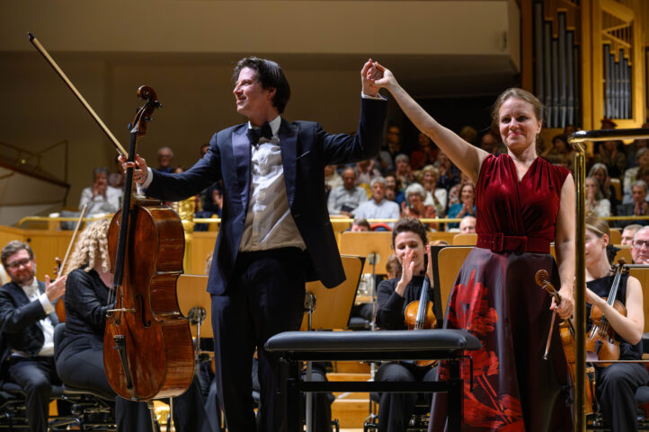 Ibermúsica con Fischer, Müller-Schott, Gardner y la London Philharmonic en el día de la tragedia: un pesebre, unos cisnes y un héroe que no sabe morirCasals: Preludio de El pessebre. Brahms: Doble concierto para violín y violonchelo en La menor, op. 102. Sibelius: Sinfonía nº 5 en Mi bemol mayor, op. 82. Julia Fischer, violín. Daniel Müller-Schott, violonchelo. Brahms: Concierto para violín en Re mayor, op. 77. Chaikovski: Sinfonía Manfredo en Si menor, op. 58. Julia Fischer, violín. London Philharmonic Orchestra. Director: Edward Gardner. Ciclo Ibermúsica. Auditorio Nacional de Música. Madrid, 28 y 29 de octubre de 2026.