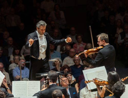 Critica: La OCNE y Afkham conquistan el Palau de la Música de València